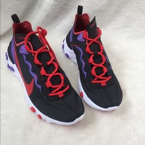 NWT Nike react element 55